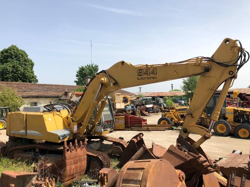 Liebherr R 944 HD S L Litronic FOR PARTS Liebherr R 944 HD S L Litronic FOR PARTS - Гусеничный экскаватор: фото 1 Liebherr R 944 HD S L Litronic FOR PARTS Liebherr R 944 HD S L Litronic FOR PARTS - Гусеничный экскаватор: фото 1