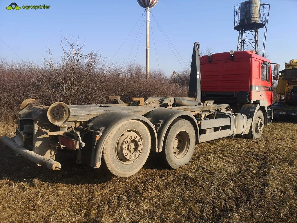 MAN F2001 - Крюковой мультилифт: фото 3 MAN F2001 - Крюковой мультилифт: фото 3
