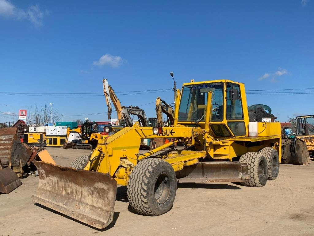 MBU G130A - Грейдер: фото 1 MBU G130A - Грейдер: фото 1