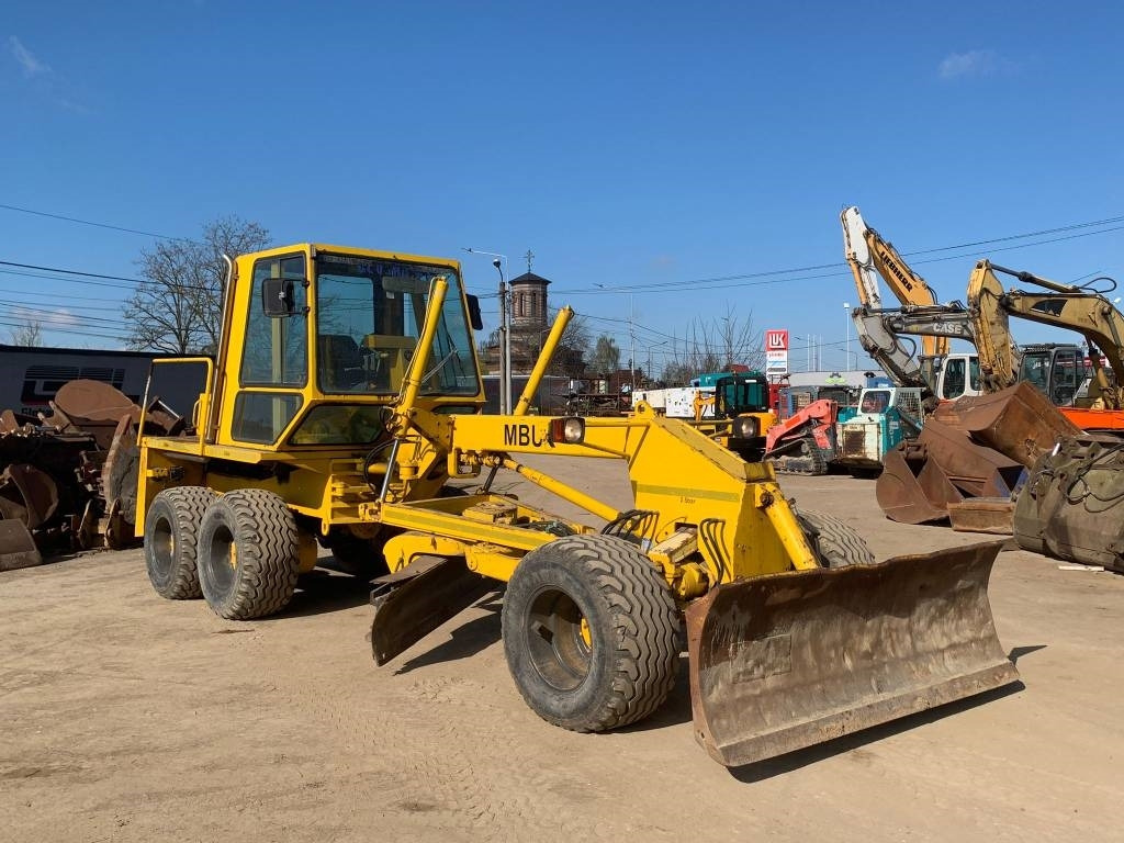 MBU G130A - Грейдер: фото 2 MBU G130A - Грейдер: фото 2