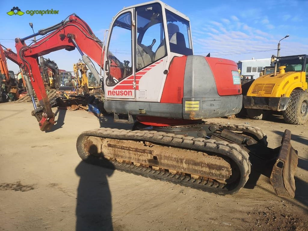 Neuson LK12002 - Мини-экскаватор: фото 3 Neuson LK12002 - Мини-экскаватор: фото 3