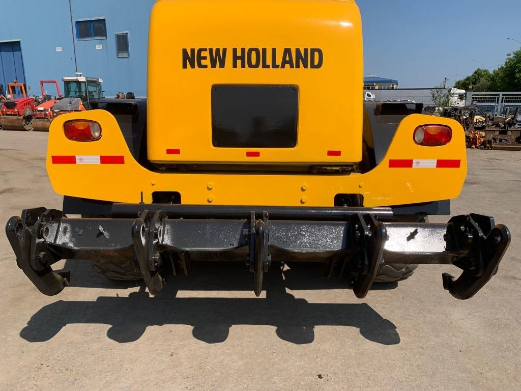 New Holland F 156.6 A - Грейдер: фото 4 New Holland F 156.6 A - Грейдер: фото 4