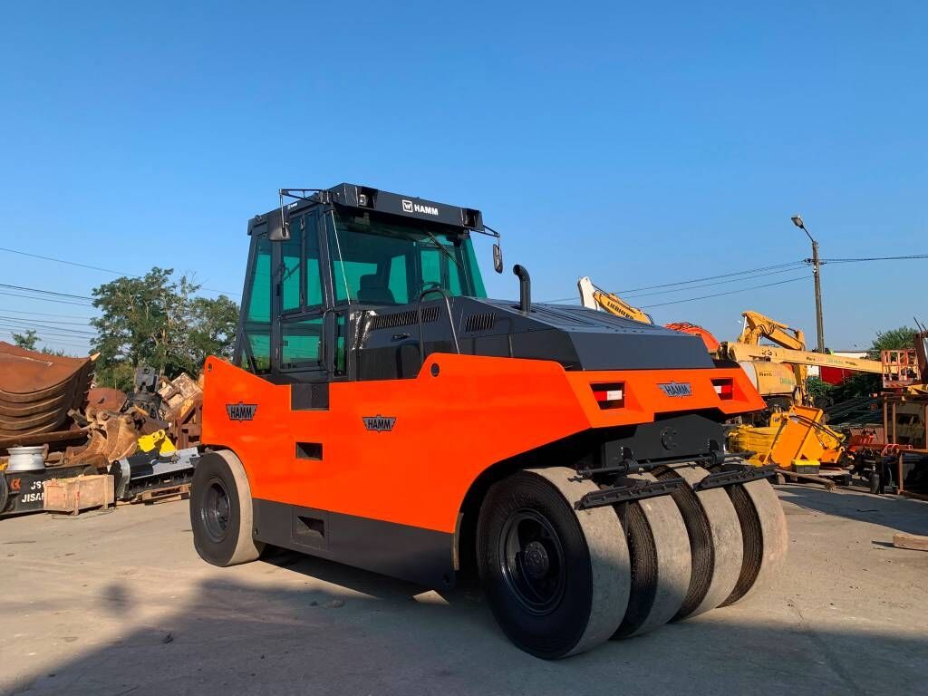 Sinoway LTP1016H Sinoway LTP1016H - Пневмоколесный каток: фото 4 Sinoway LTP1016H Sinoway LTP1016H - Пневмоколесный каток: фото 4
