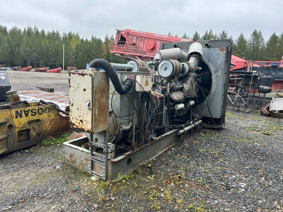 Stamford HC634J1 - Электрогенератор: фото 4 Stamford HC634J1 - Электрогенератор: фото 4