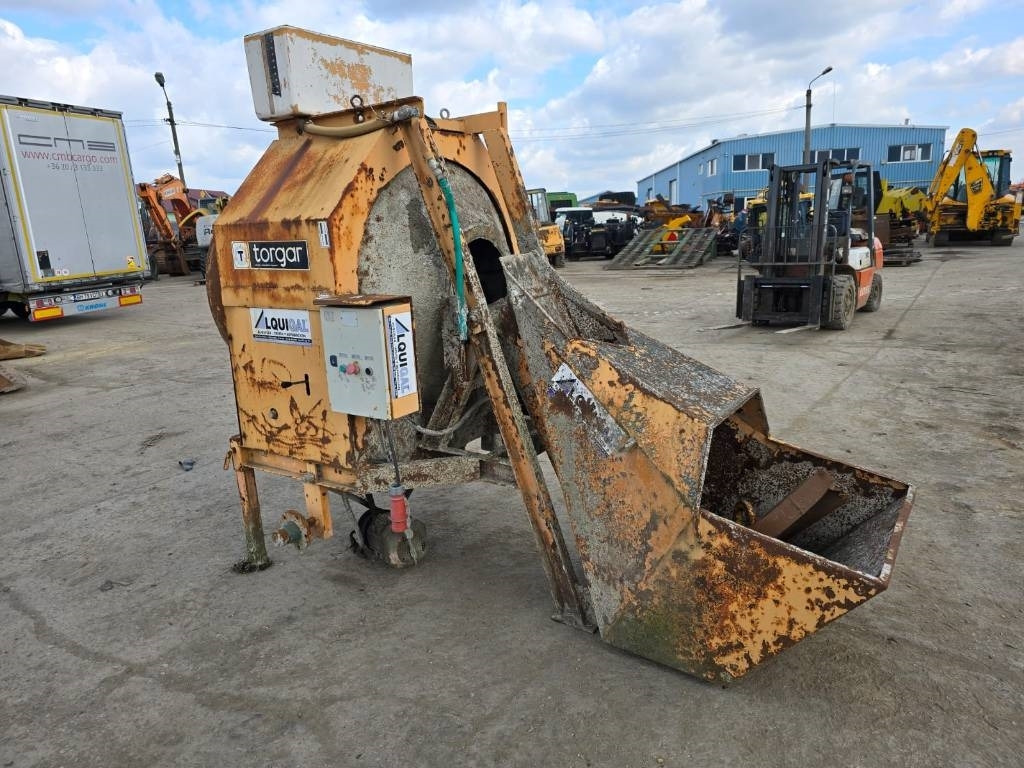 Torgar TH-300-425 - Бетономешалка: фото 1 Torgar TH-300-425 - Бетономешалка: фото 1