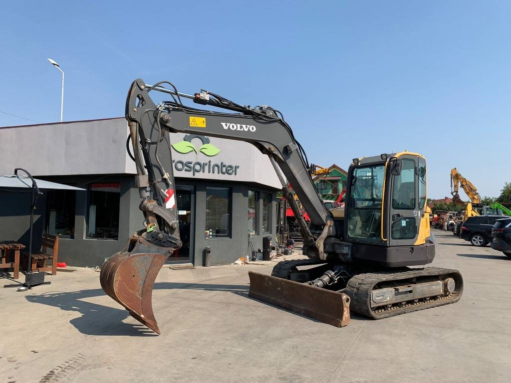 Volvo ECR 88 D - Мини-экскаватор: фото 1 Volvo ECR 88 D - Мини-экскаватор: фото 1