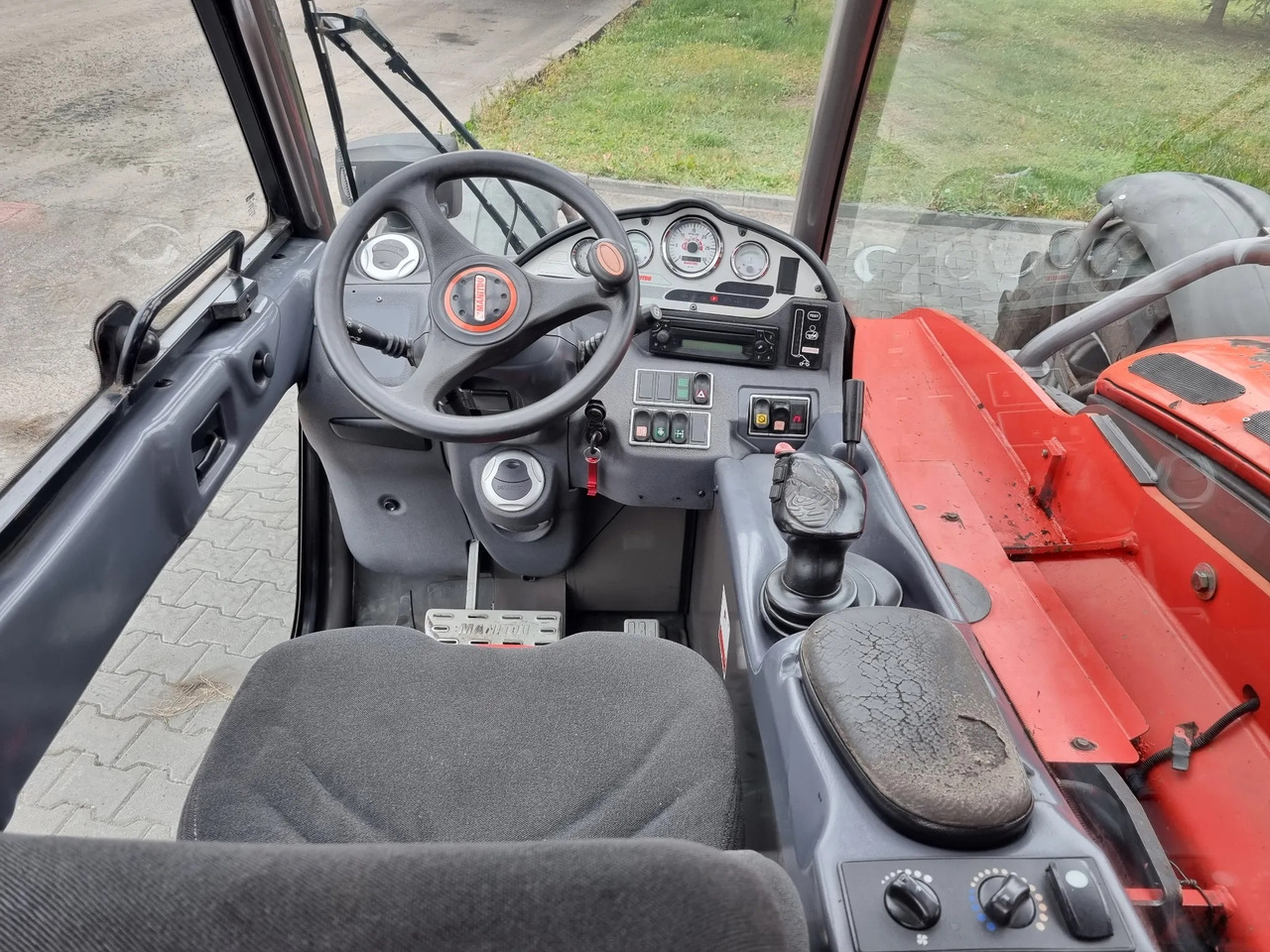 MANITOU MLT 735 120 LSU - Телескопический фронтальный погрузчик: фото 5 MANITOU MLT 735 120 LSU - Телескопический фронтальный погрузчик: фото 5