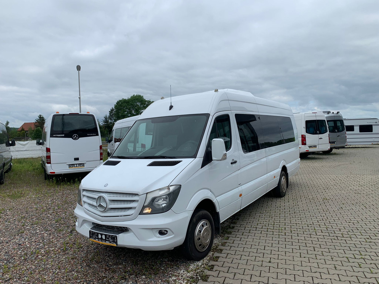 Mercedes Benz Sprinter 516 CDI - 24 Miejsca - Туристический автобус: фото 1 Mercedes Benz Sprinter 516 CDI - 24 Miejsca - Туристический автобус: фото 1