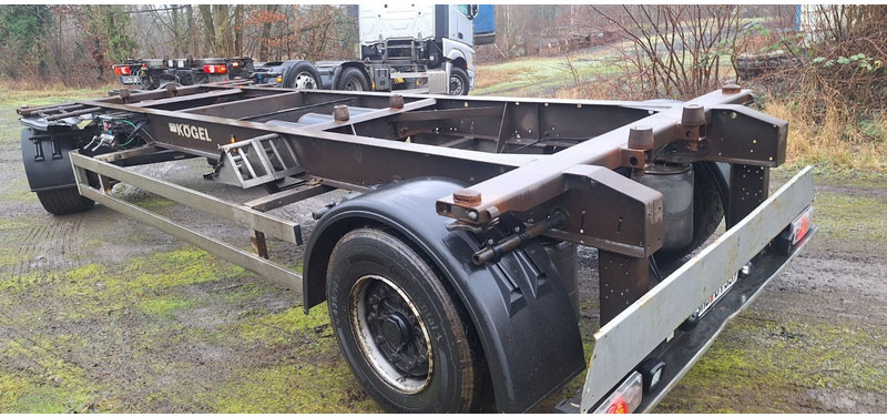 Kögel AW 18 BDF-Anhänger - Прицеп-контейнеровоз/ Сменный кузов: фото 4 Kögel AW 18 BDF-Anhänger - Прицеп-контейнеровоз/ Сменный кузов: фото 4