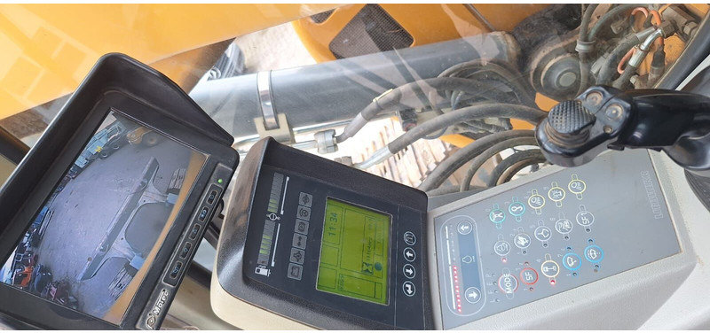 Liebherr 924 - Гусеничный экскаватор: фото 4 Liebherr 924 - Гусеничный экскаватор: фото 4