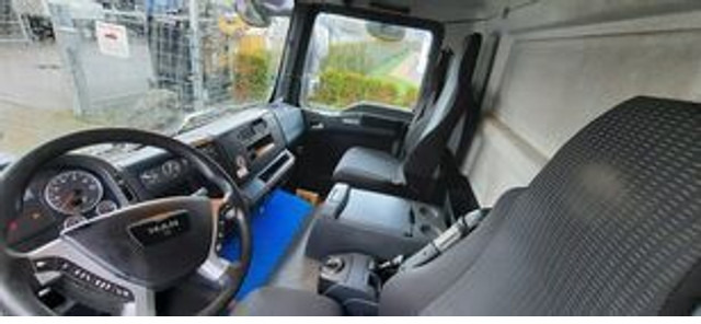 MAN TGM 12.250PS Plane/Spr.mit Anh. 120m3 - Тентованный грузовик: фото 5 MAN TGM 12.250PS Plane/Spr.mit Anh. 120m3 - Тентованный грузовик: фото 5