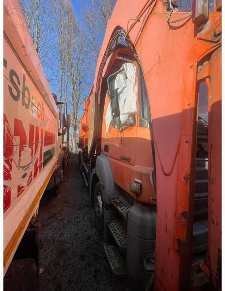 Mercedes-Benz 2540 Axor Müllwagen 6x2 Schalter Klima - Мусоровоз: фото 3 Mercedes-Benz 2540 Axor Müllwagen 6x2 Schalter Klima - Мусоровоз: фото 3