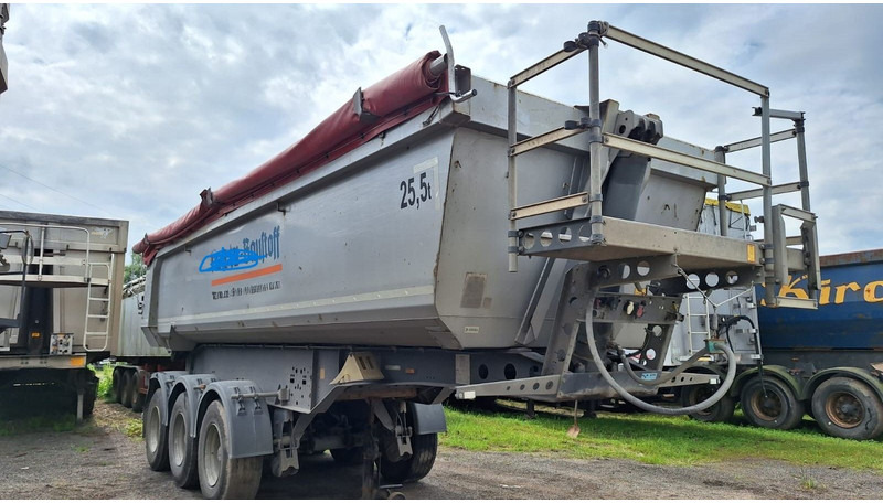 Schmitz Cargobull SGF S3 Kippmulde 25 Kubik Hardox - Самосвальный полуприцеп: фото 4 Schmitz Cargobull SGF S3 Kippmulde 25 Kubik Hardox - Самосвальный полуприцеп: фото 4