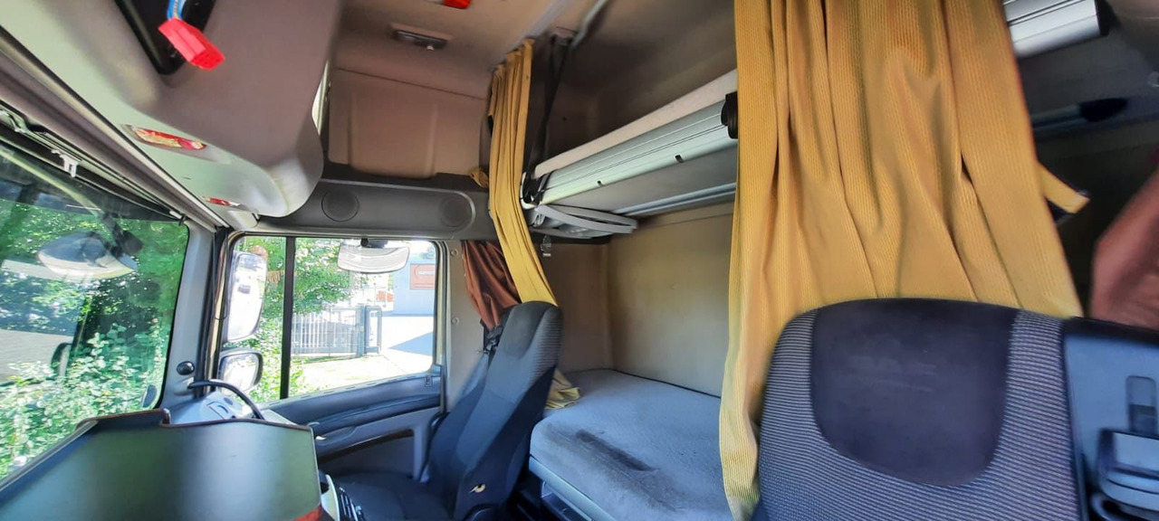 DAF 105-460 Super Spacs G.Haus/Hoch German - Тягач: фото 5 DAF 105-460 Super Spacs G.Haus/Hoch German - Тягач: фото 5