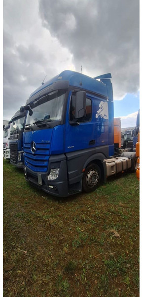 Mercedes-Benz 1845 SZM Actros - Тягач: фото 4 Mercedes-Benz 1845 SZM Actros - Тягач: фото 4