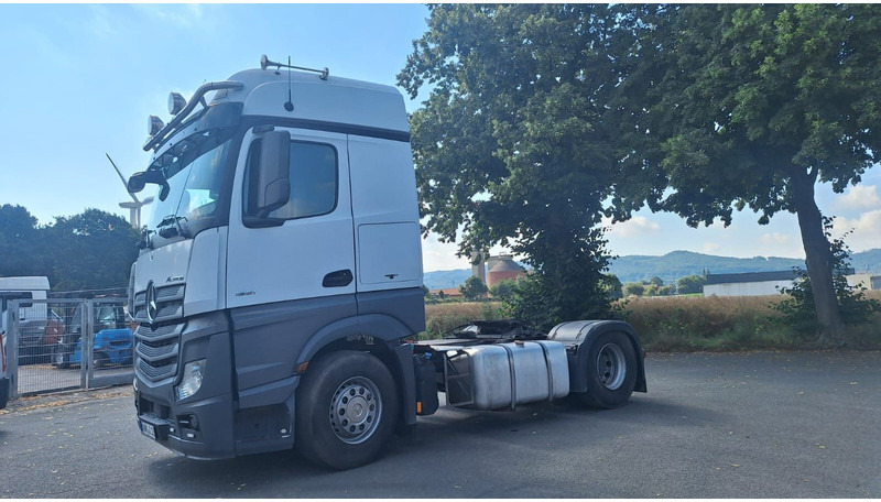 Mercedes-Benz 1851Actros 4 2-Achser SZM - Тягач: фото 1 Mercedes-Benz 1851Actros 4 2-Achser SZM - Тягач: фото 1
