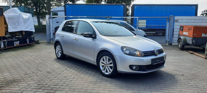 Volkswagen Golf - Хэтчбек: фото 1 Volkswagen Golf - Хэтчбек: фото 1