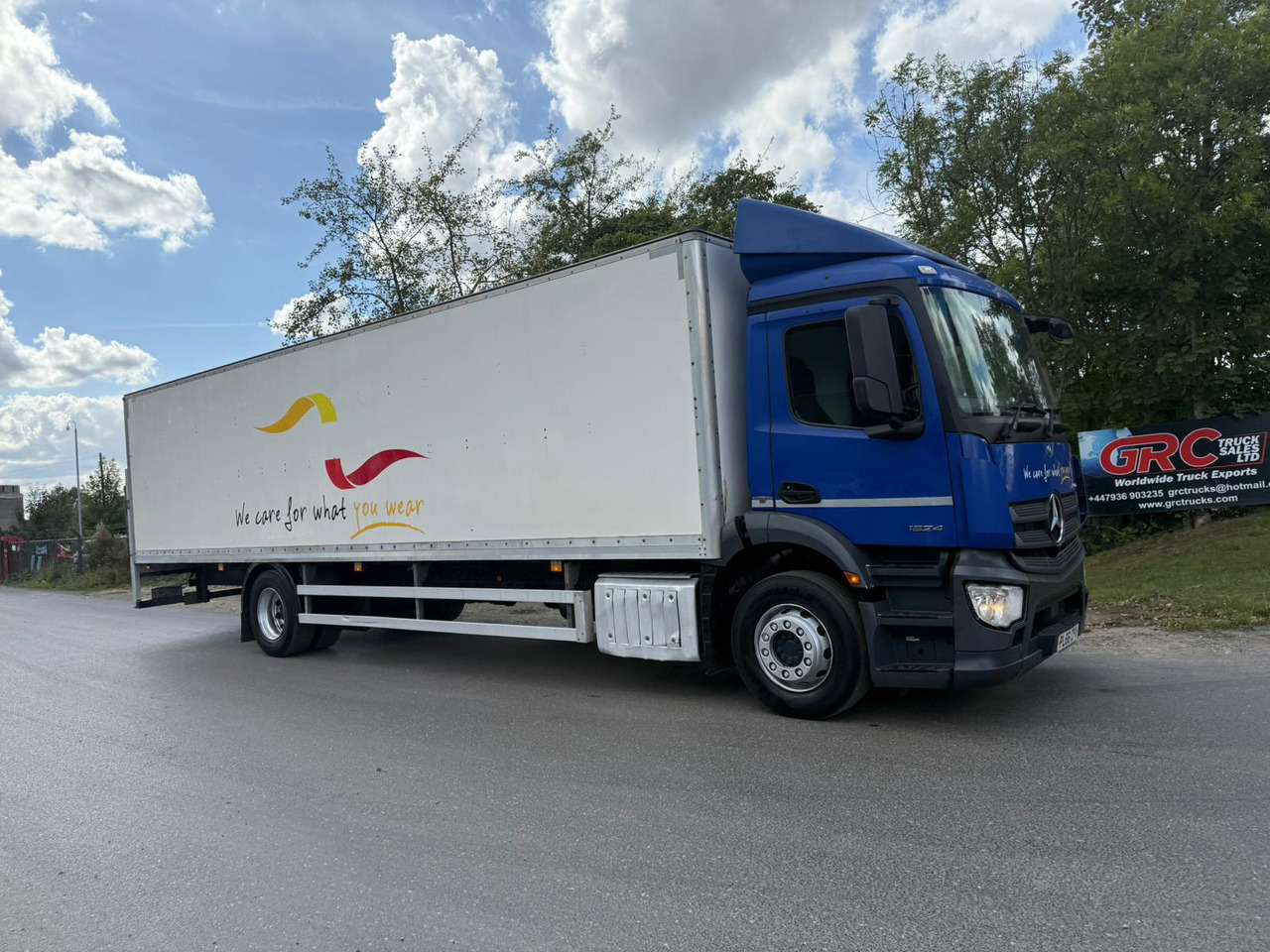 2016 Mercedes Antos 1824 Rigid Truck - Грузовик с закрытым кузовом: фото 2 2016 Mercedes Antos 1824 Rigid Truck - Грузовик с закрытым кузовом: фото 2