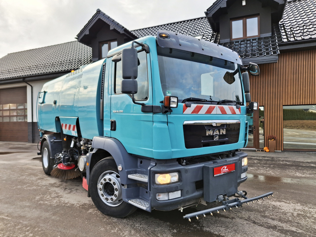 MAN 18.290 Zamiatarka Kehrmaschine BUCHER PM10 L/R Karcher - Подметально-уборочная машина: фото 1 MAN 18.290 Zamiatarka Kehrmaschine BUCHER PM10 L/R Karcher - Подметально-уборочная машина: фото 1