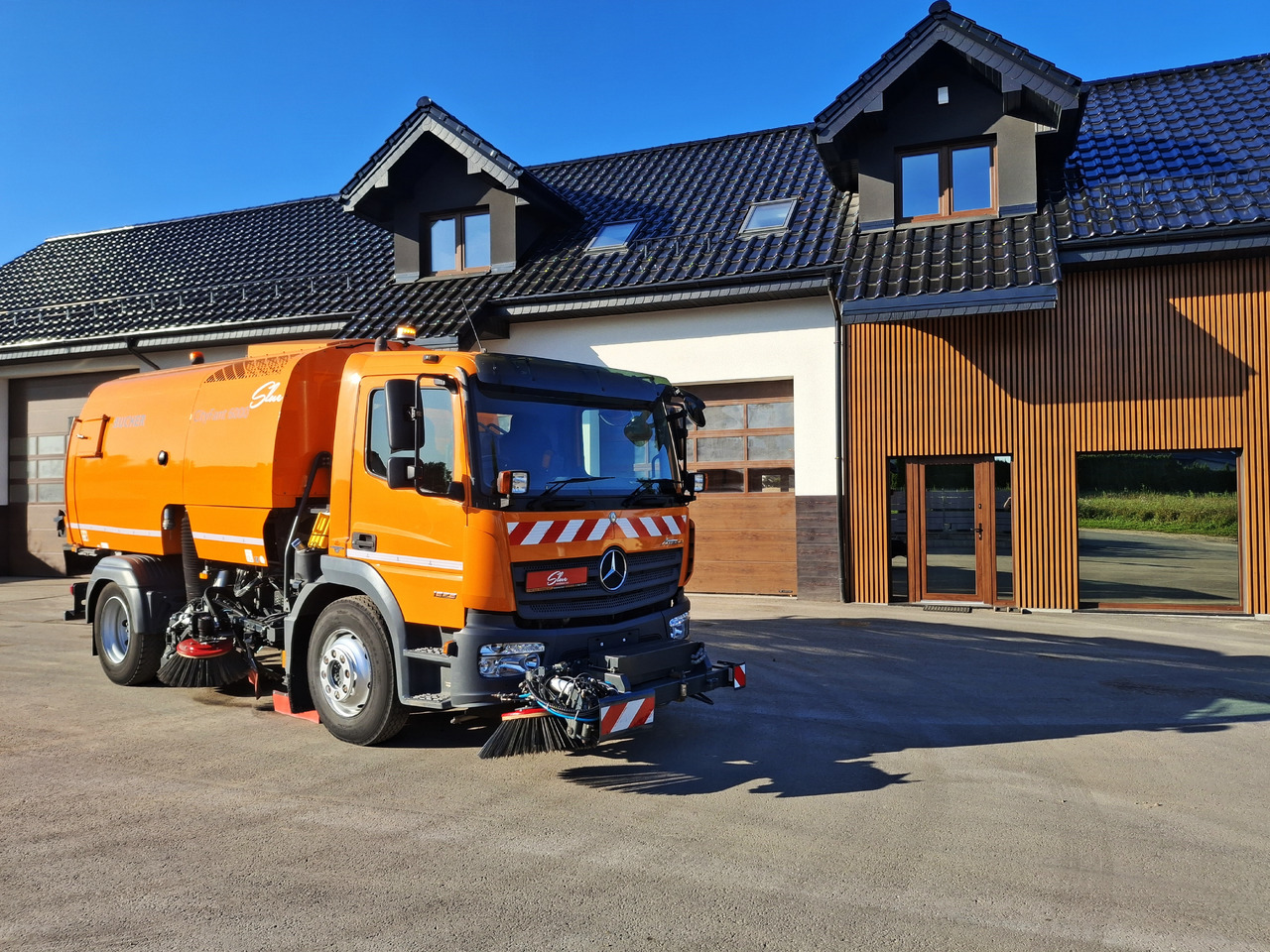 MERCEDES-BENZ Atego 1523 Zamiatarka Kehrmaschine BUCHER CityFant 6000 Euro 6 PM10 L/R Rura Do Liści - Подметально-уборочная машина: фото 1 MERCEDES-BENZ Atego 1523 Zamiatarka Kehrmaschine BUCHER CityFant 6000 Euro 6 PM10 L/R Rura Do Liści - Подметально-уборочная машина: фото 1