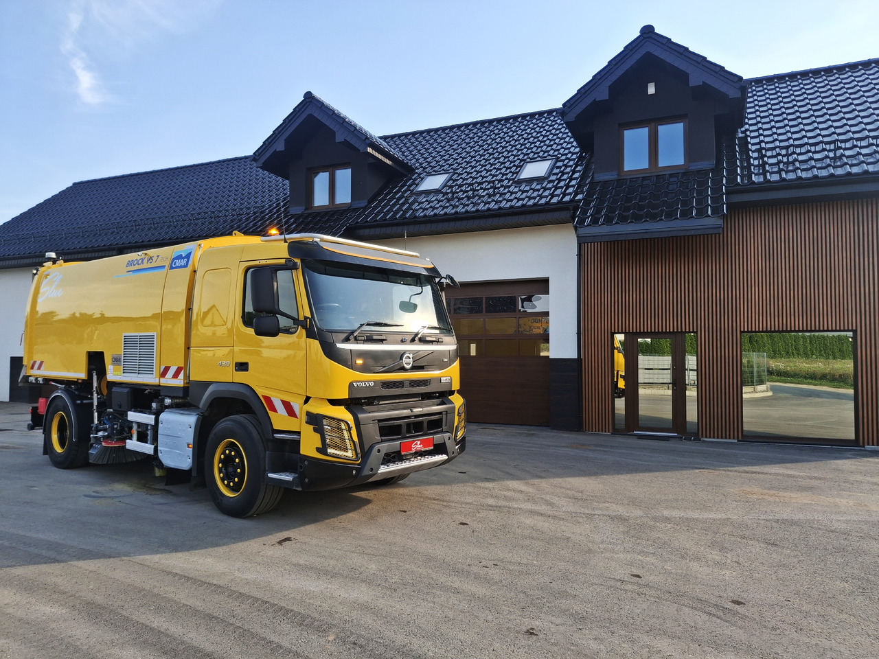 VOLVO FMX 420 Zamiatarka Kehrmaschine Euro 6 PM2.5 BROCK VS 7 TECH Karcher L/R 2145 Mth 2021r - Подметально-уборочная машина: фото 1 VOLVO FMX 420 Zamiatarka Kehrmaschine Euro 6 PM2.5 BROCK VS 7 TECH Karcher L/R 2145 Mth 2021r - Подметально-уборочная машина: фото 1