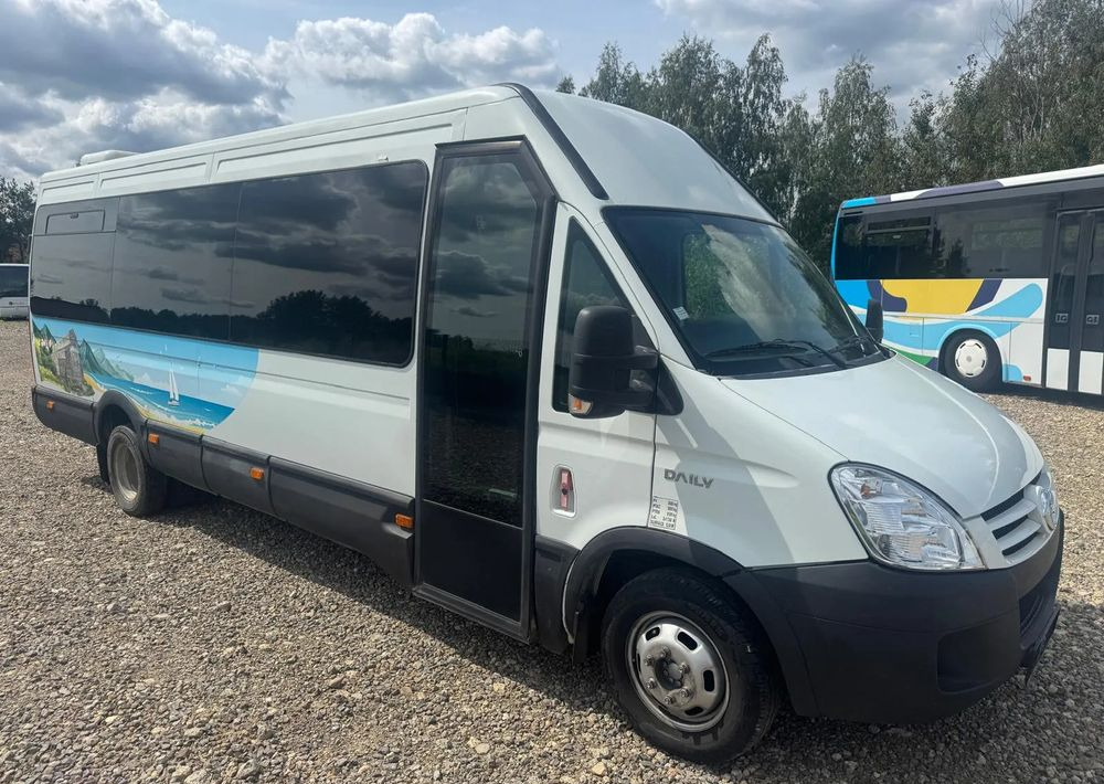 Iveco Daily - Микроавтобус, Пассажирский фургон: фото 1 Iveco Daily - Микроавтобус, Пассажирский фургон: фото 1