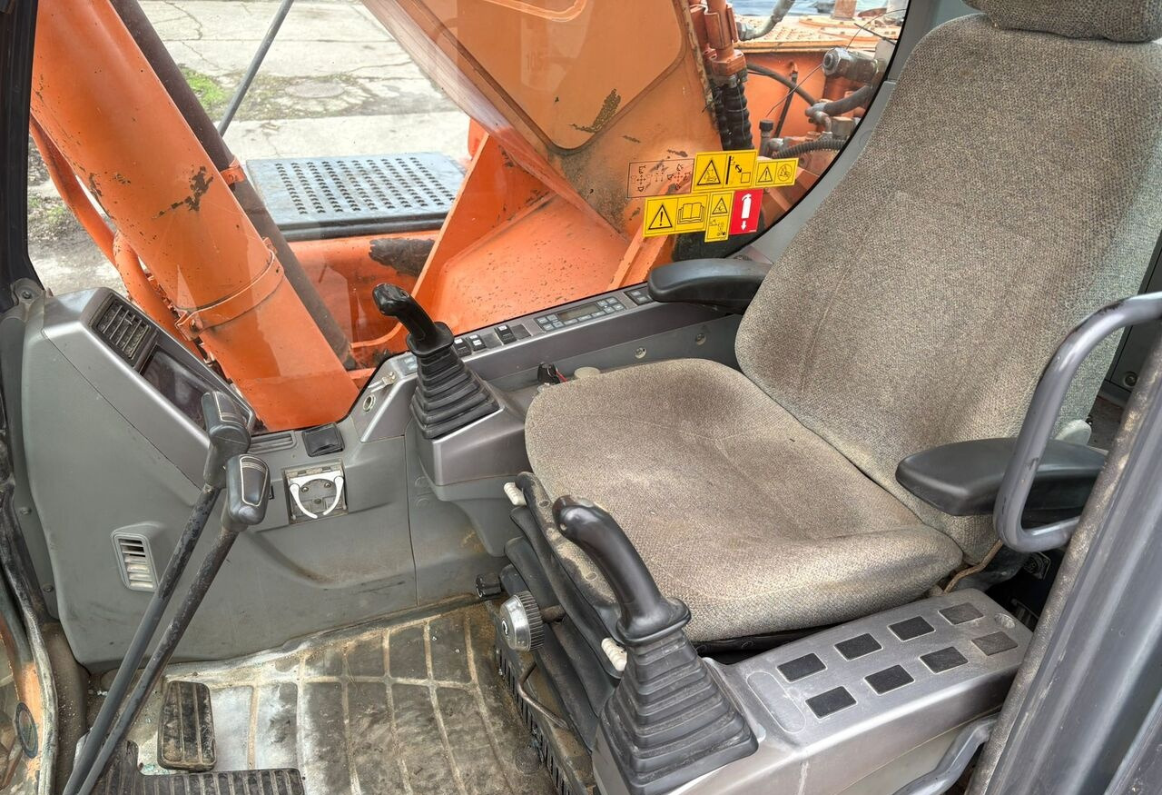 Гусеничный экскаватор Doosan DX 340 LC long reach 17m: фото 18 Гусеничный экскаватор Doosan DX 340 LC long reach 17m: фото 18