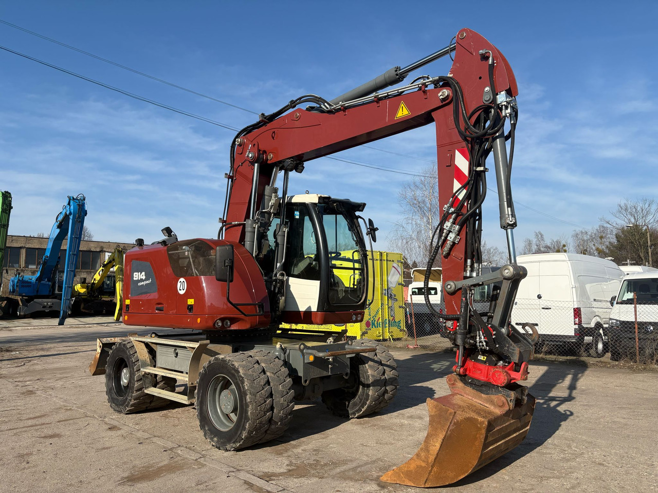 Liebherr A 914 Compact Rototilt R4 - Колёсный экскаватор: фото 3 Liebherr A 914 Compact Rototilt R4 - Колёсный экскаватор: фото 3