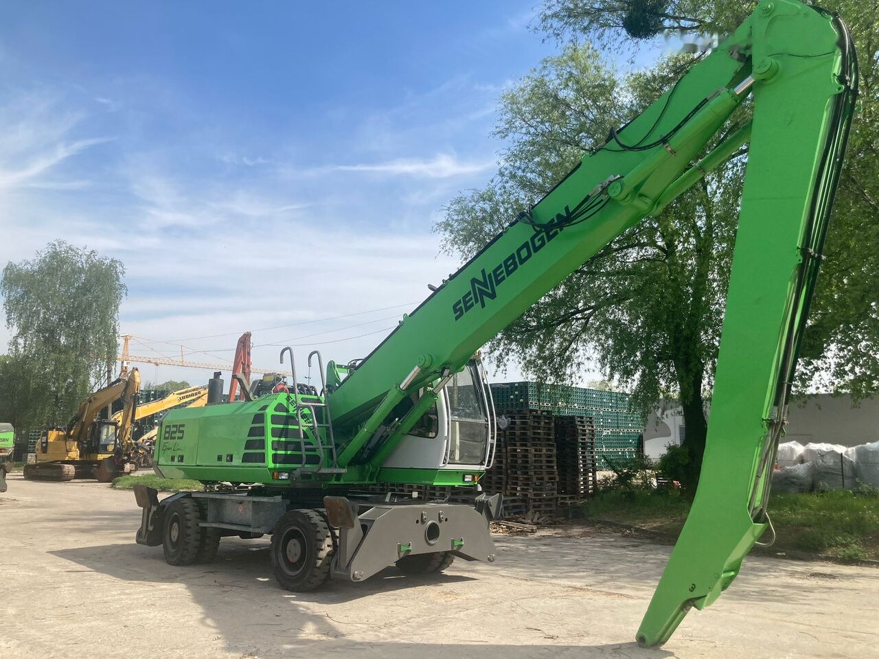 Sennebogen 825 - Перегружатель: фото 5 Sennebogen 825 - Перегружатель: фото 5