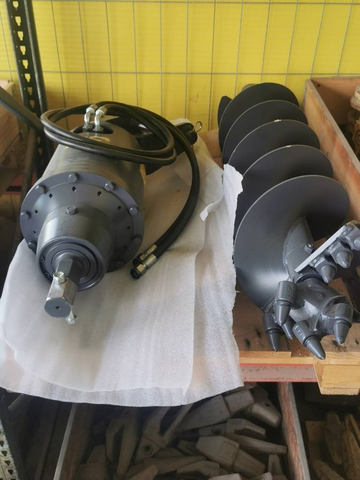 GF TR450 - Буровая машина: фото 1 GF TR450 - Буровая машина: фото 1