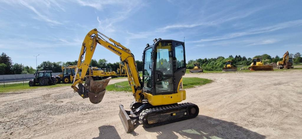 Komatsu PC 26 MR - Мини-экскаватор: фото 2 Komatsu PC 26 MR - Мини-экскаватор: фото 2