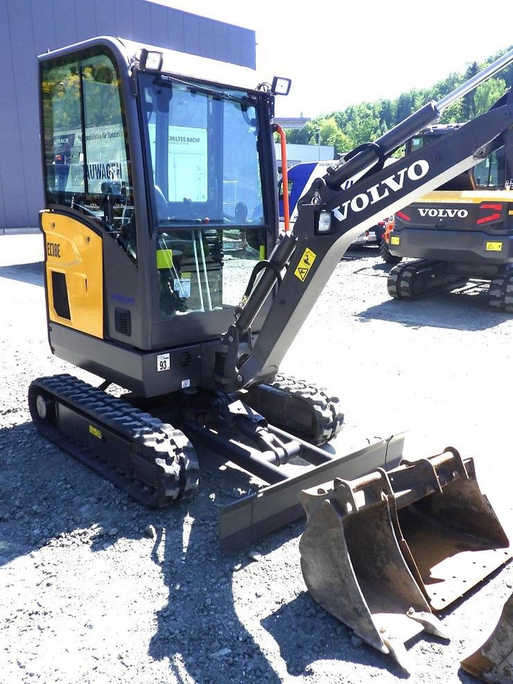 Volvo EC 18 E - Мини-экскаватор: фото 4 Volvo EC 18 E - Мини-экскаватор: фото 4