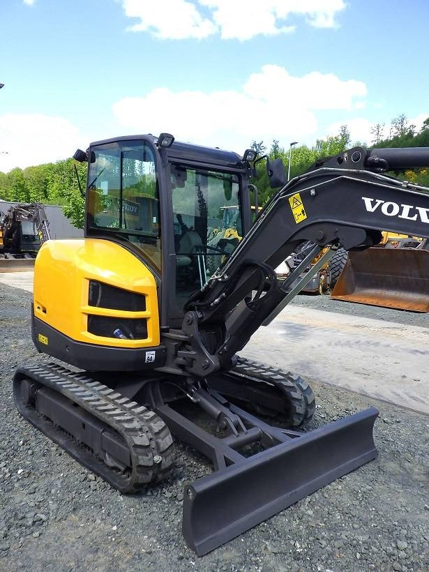 Volvo EC 35 D - Мини-экскаватор: фото 4 Volvo EC 35 D - Мини-экскаватор: фото 4