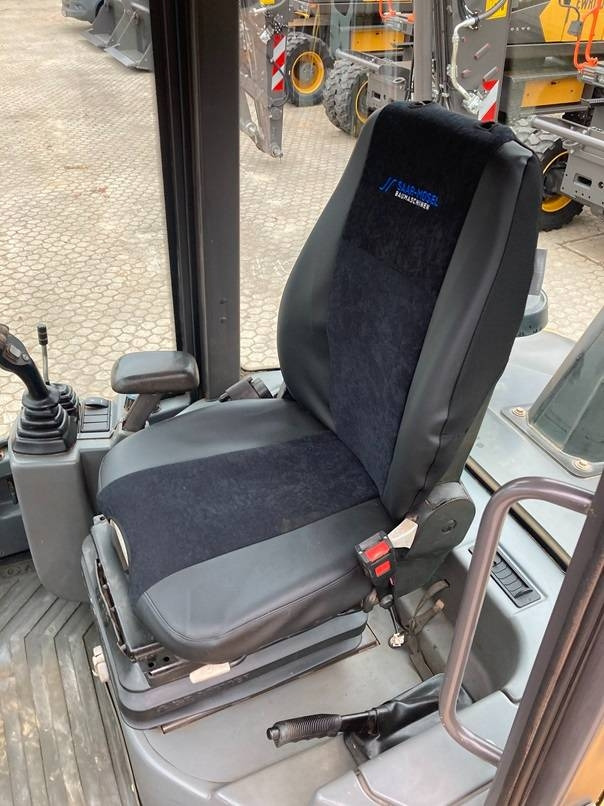 Колёсный погрузчик Volvo L 35 G: фото 8