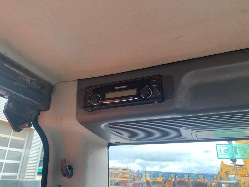 Гусеничный экскаватор Doosan DX 235 LCR-5: фото 12 Гусеничный экскаватор Doosan DX 235 LCR-5: фото 12