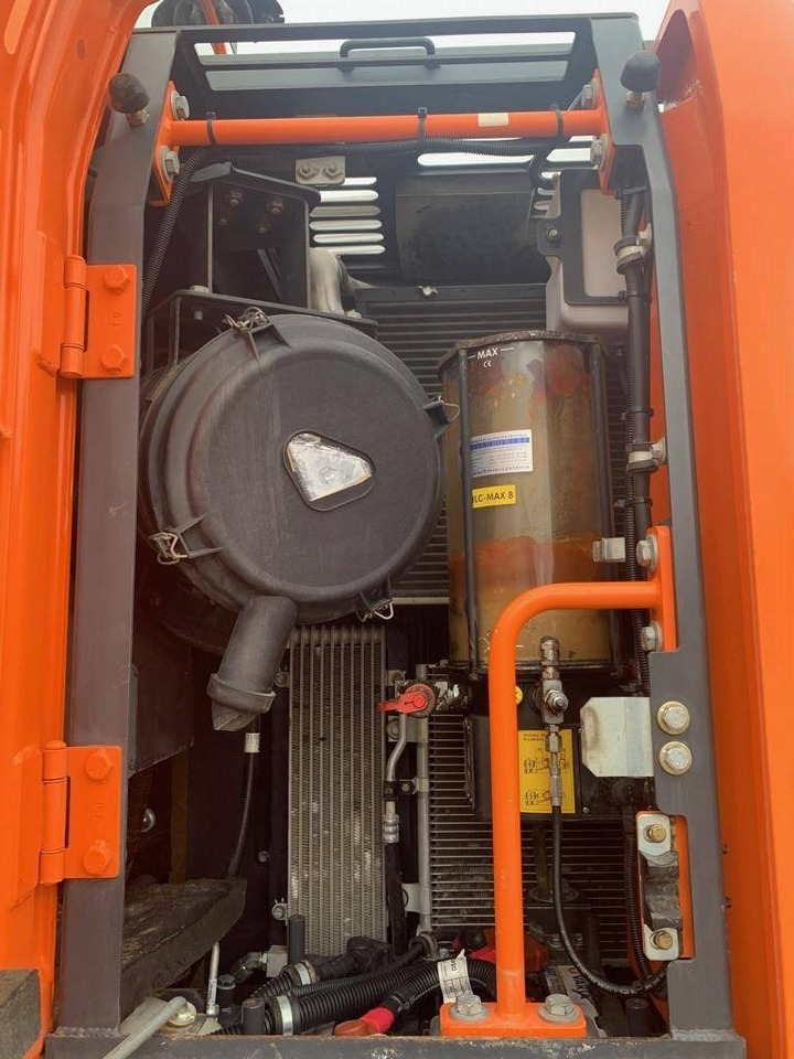 Гусеничный экскаватор Doosan DX 235 LCR-5: фото 14 Гусеничный экскаватор Doosan DX 235 LCR-5: фото 14