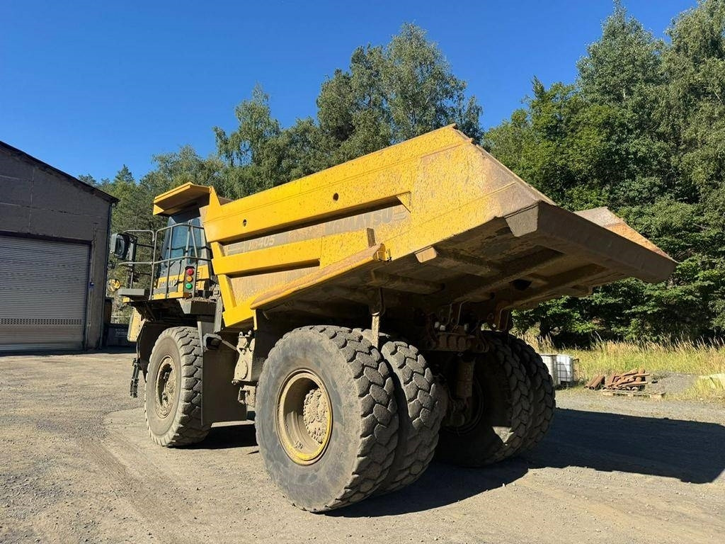 Komatsu HD 405-8 - Карьерный самосвал: фото 3 Komatsu HD 405-8 - Карьерный самосвал: фото 3