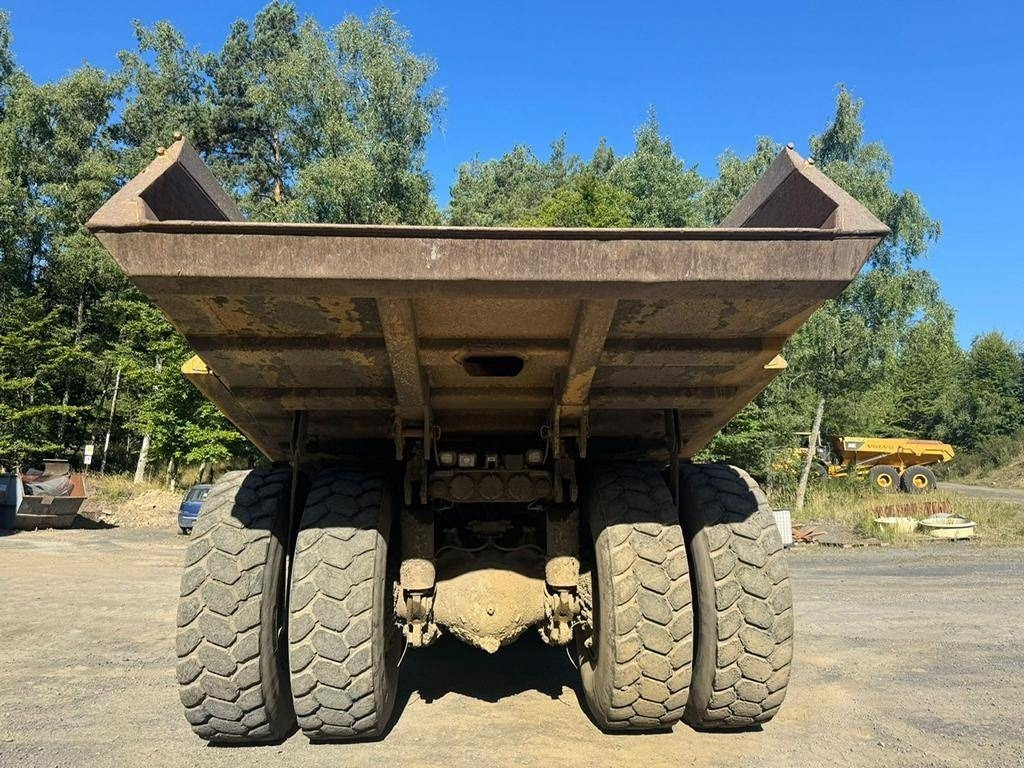 Komatsu HD 405-8 - Карьерный самосвал: фото 4 Komatsu HD 405-8 - Карьерный самосвал: фото 4