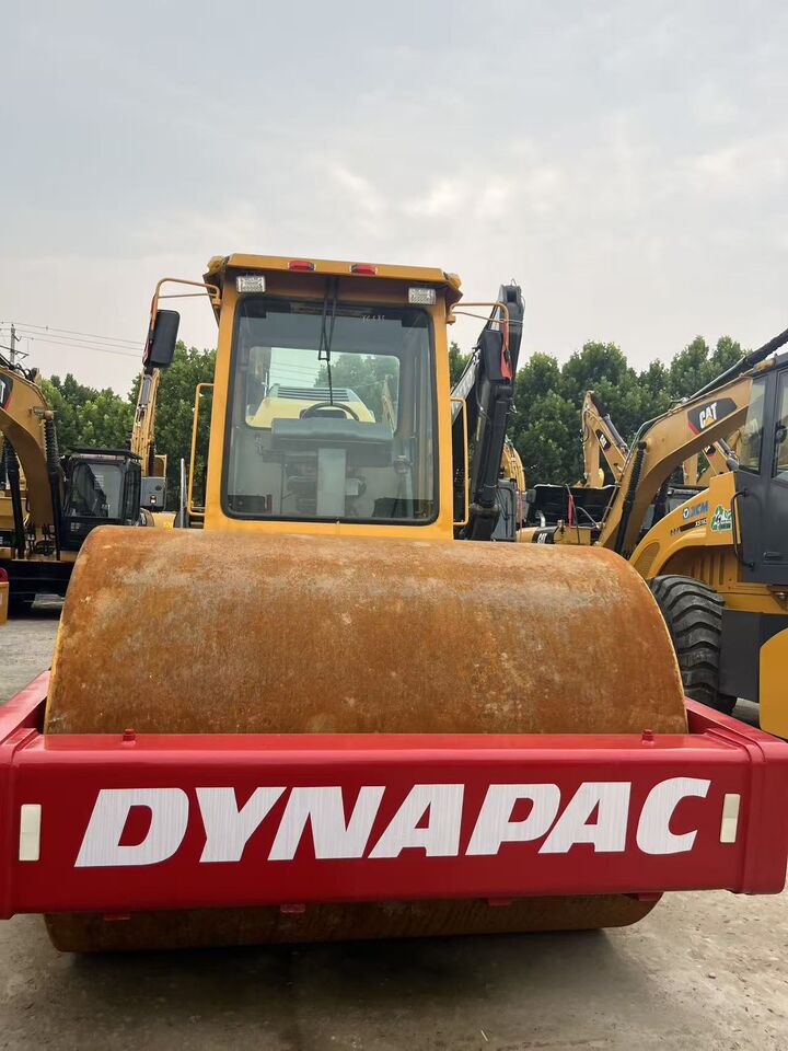 DYNAPAC CA510D - Дорожный каток: фото 2 DYNAPAC CA510D - Дорожный каток: фото 2