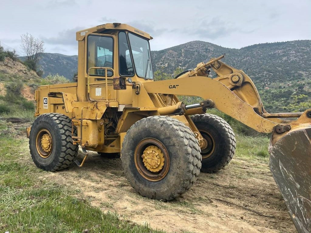 CAT 950B  - Колёсный погрузчик: фото 3 CAT 950B  - Колёсный погрузчик: фото 3