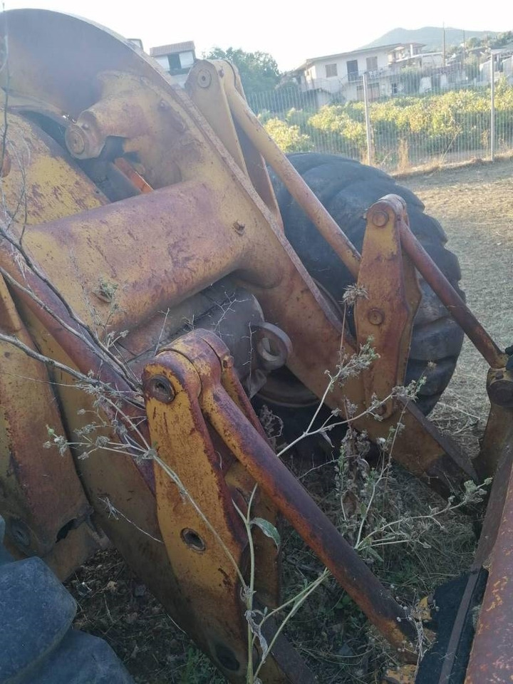 Колёсный погрузчик CAT 950C: фото 10