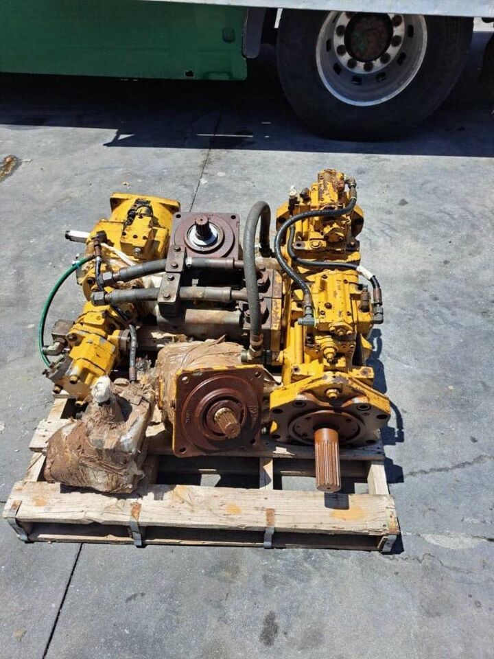 HYDRAULIC PUMPS AND ROTATION HYDROMOTOR FOR CAT 38 - Двигатель для Погрузочно-разгрузочной техники: фото 3 HYDRAULIC PUMPS AND ROTATION HYDROMOTOR FOR CAT 38 - Двигатель для Погрузочно-разгрузочной техники: фото 3