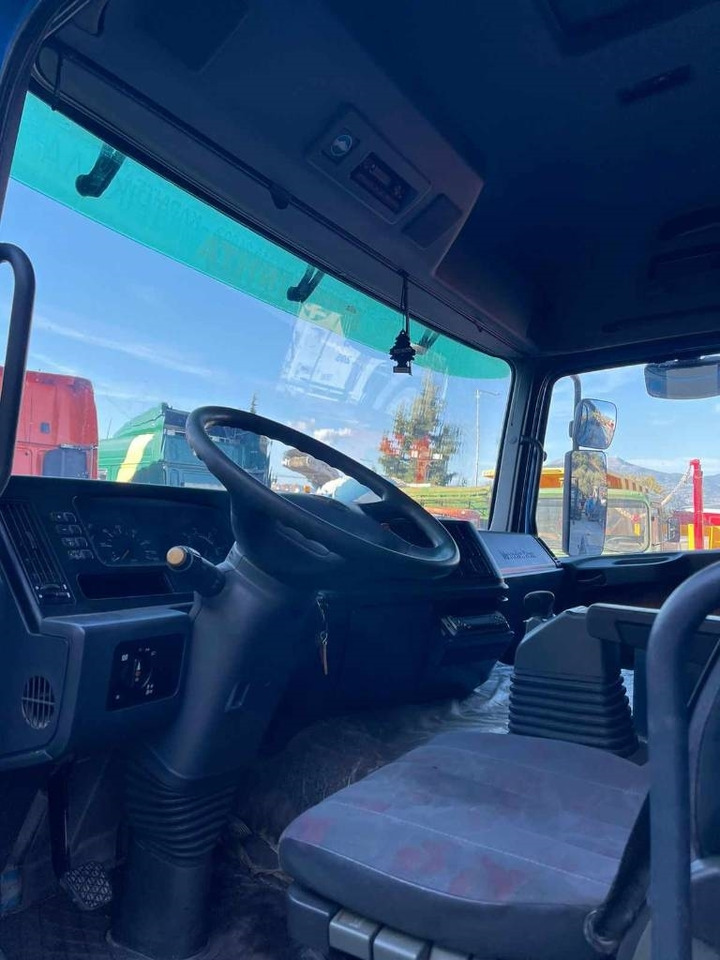 Mercedes-Benz 1843  - Тягач: фото 4 Mercedes-Benz 1843  - Тягач: фото 4