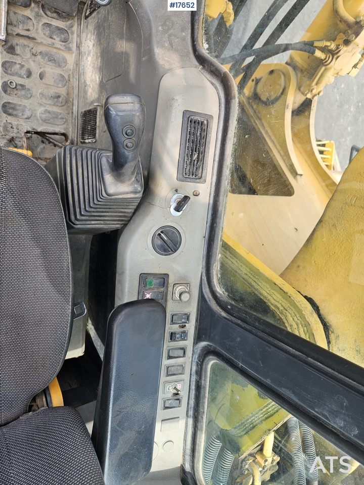 Гусеничный экскаватор 2001 Komatsu 380: фото 12