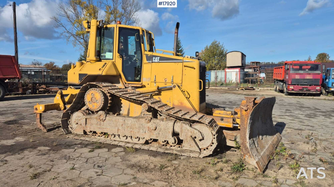 2004 CAT D6D XL - Бульдозер: фото 1 2004 CAT D6D XL - Бульдозер: фото 1