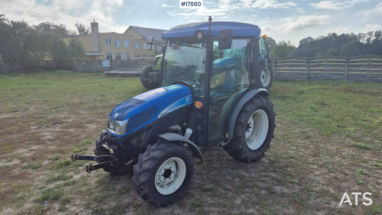 2011 New Holland T 3040 - Минитрактор: фото 4 2011 New Holland T 3040 - Минитрактор: фото 4