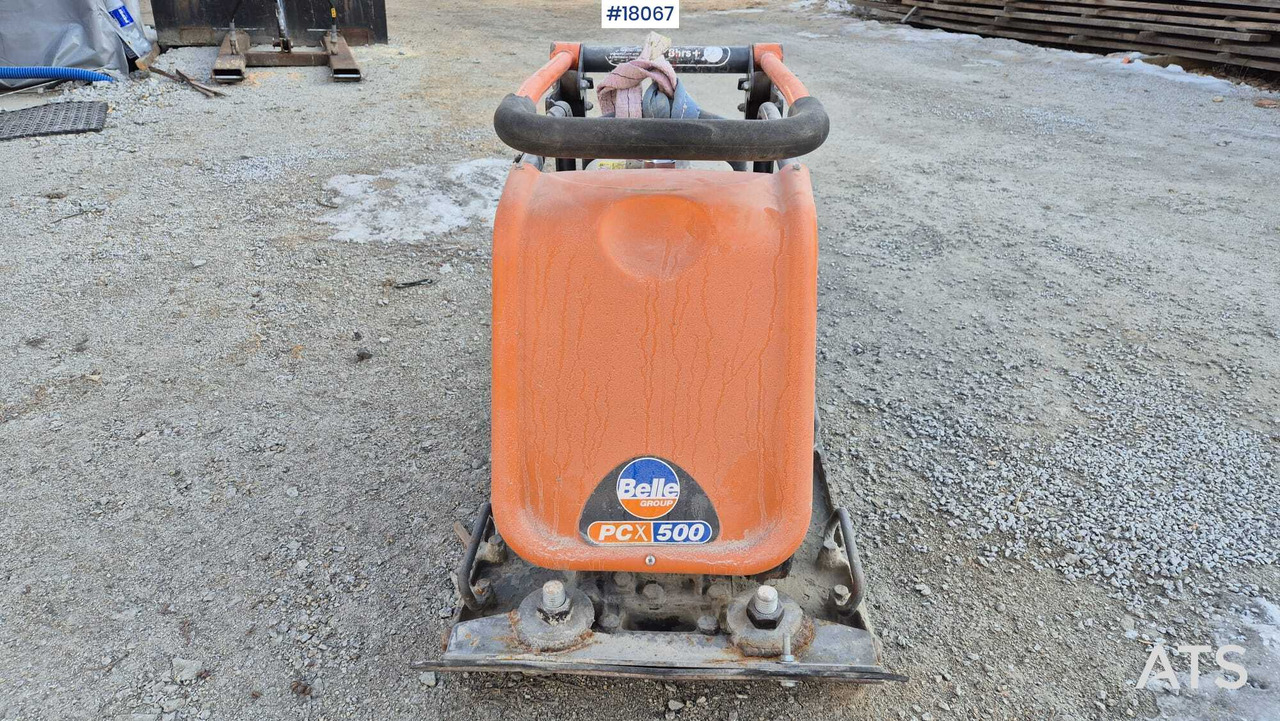 BELLE PC5000E single-direction plate compactor (2011) - Виброплита: фото 4 BELLE PC5000E single-direction plate compactor (2011) - Виброплита: фото 4