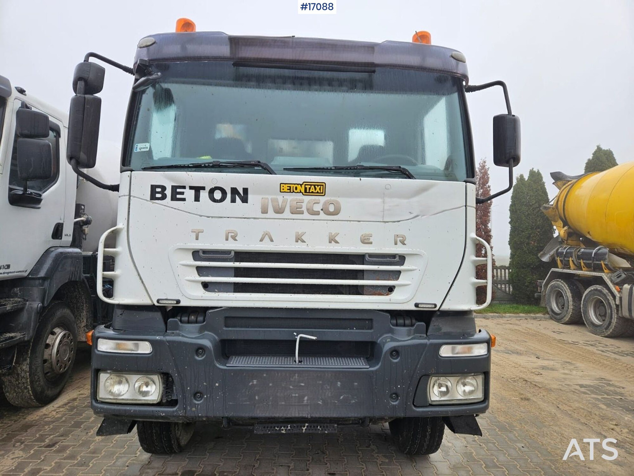 Concrete pump CIFA Magnum MK 28,4 IVECO 8x4 (2006) - Автобетононасос: фото 4 Concrete pump CIFA Magnum MK 28,4 IVECO 8x4 (2006) - Автобетононасос: фото 4