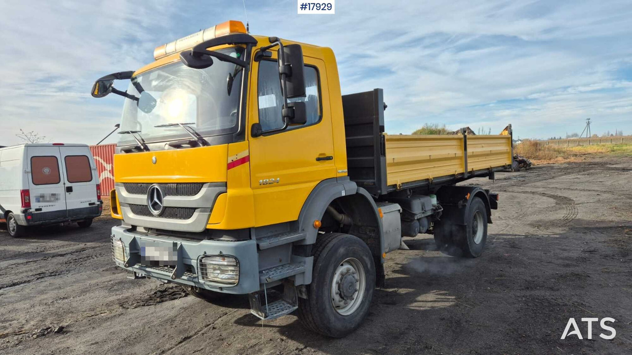 Mercedes-Benz 1824 4x4 dump truck (2005) - Другая техника: фото 5 Mercedes-Benz 1824 4x4 dump truck (2005) - Другая техника: фото 5