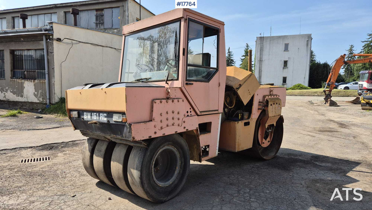 Single-drum road roller BOMAG BW 161AC (1990) - Другая техника: фото 4 Single-drum road roller BOMAG BW 161AC (1990) - Другая техника: фото 4